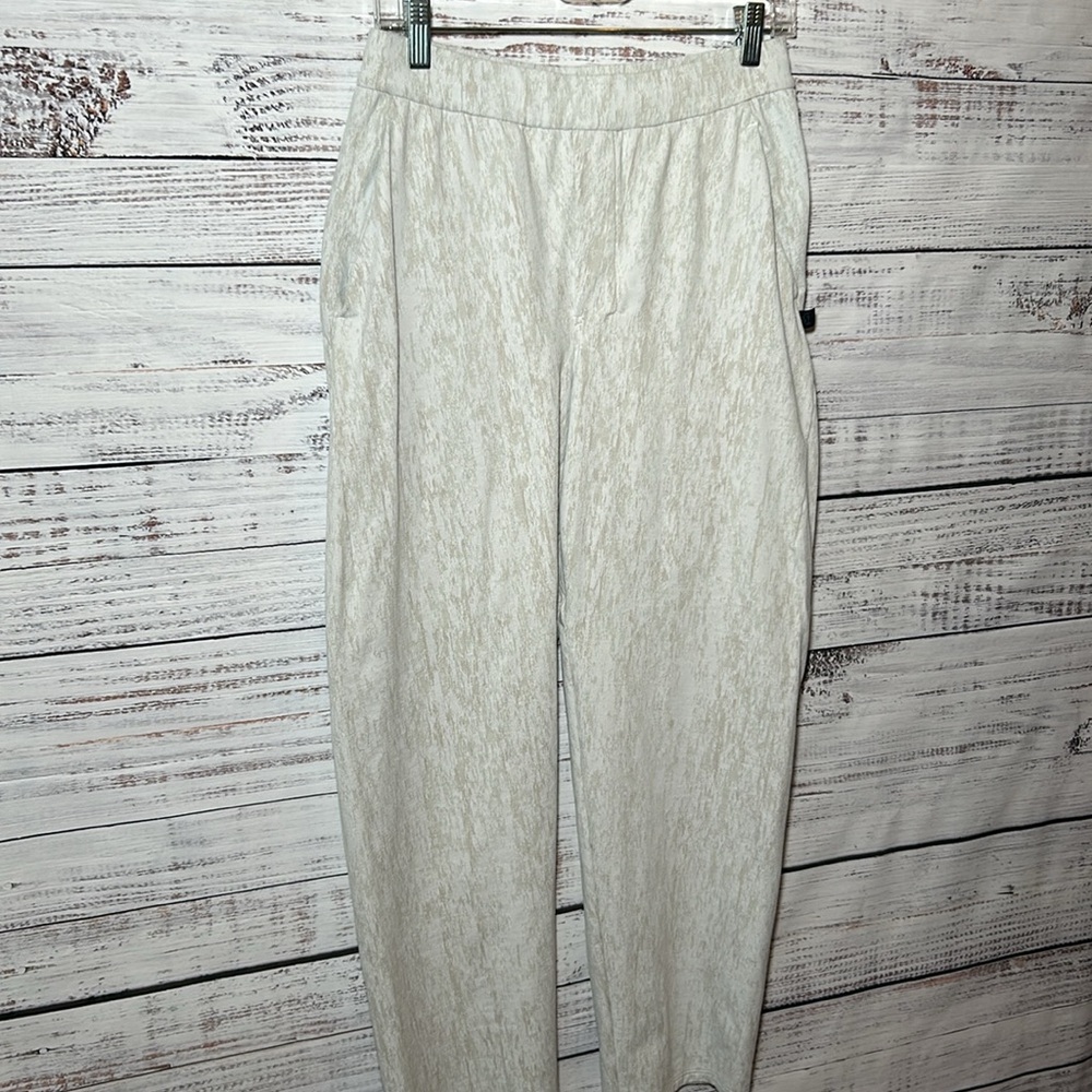 Lululemon Lab Relaxed Jogger Jacquard
Mosaic Mirage Jacquard RARE 6 - Picture 7 of 16